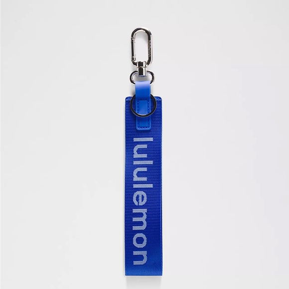 Lululemon Never Lost Keychain- Cerulean Blue/White - Picture 6 of 7
